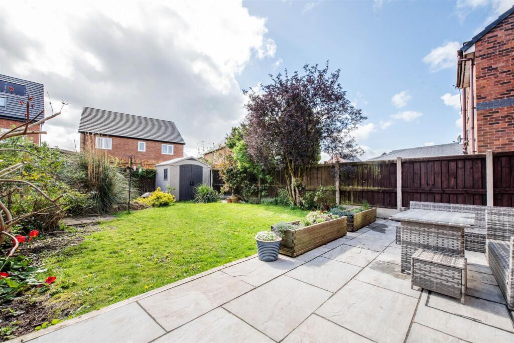 House in Chorley, Chapel Hillock, Coppull - View 4