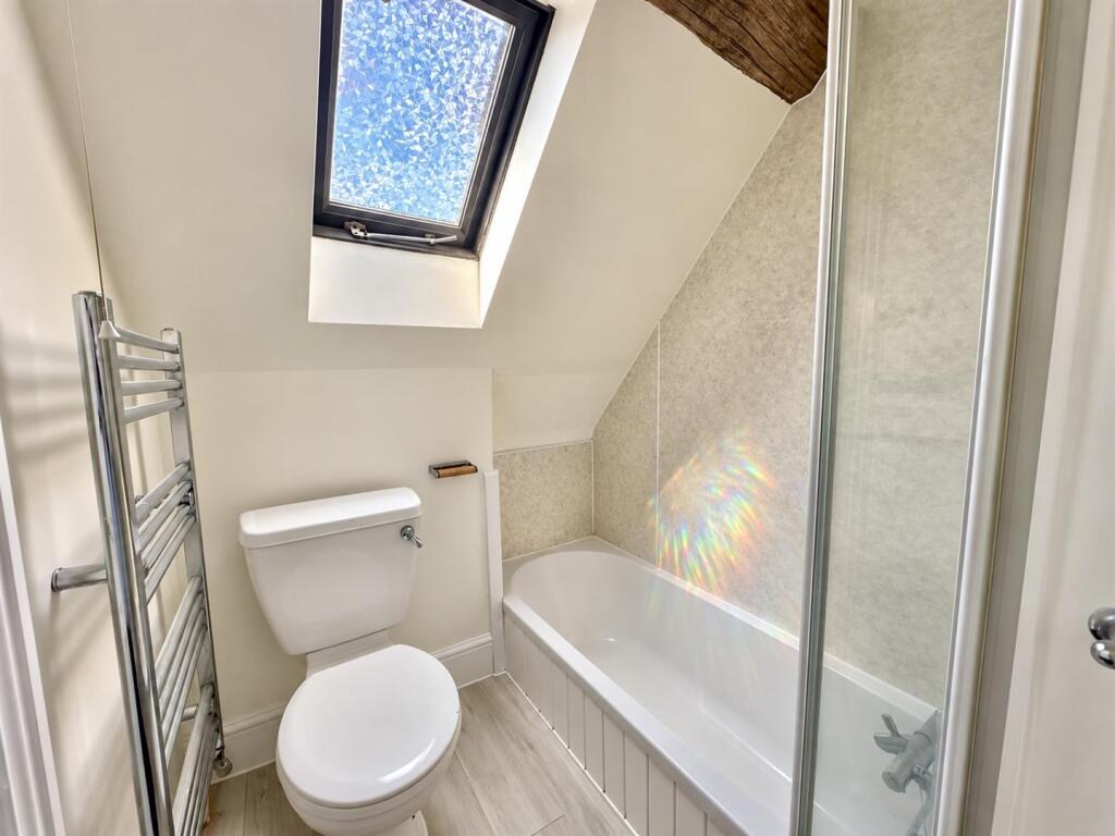 Apartment in Salisbury - More