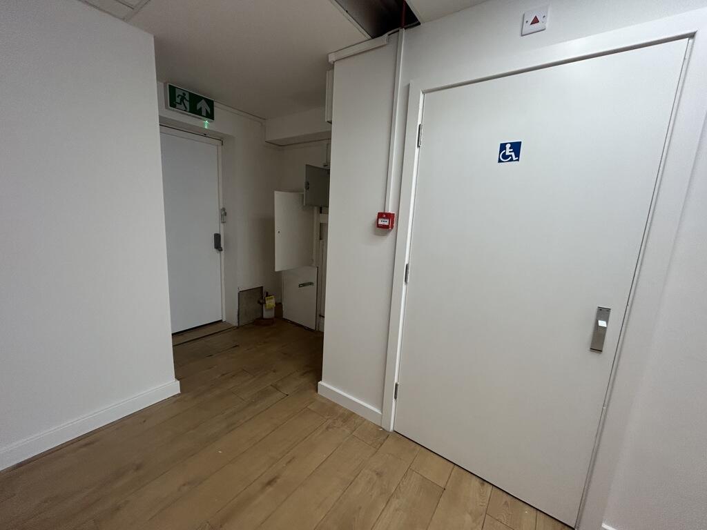 Photo 35