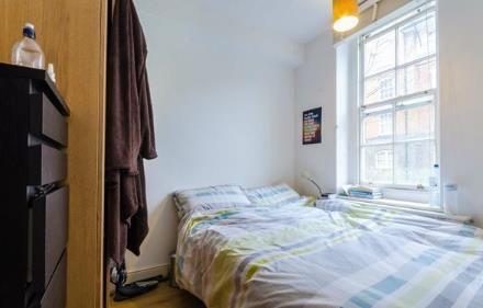 Apartment in London - More