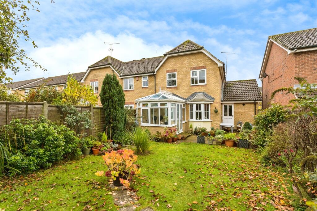 House in Horsham, Old Holbrook, North Horsham - View 2