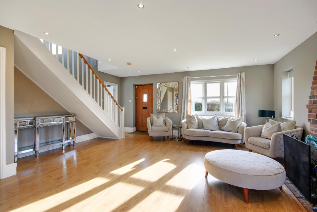 Merrymaids Farmhouse, Staplehurst, Tonbridge, Kent TN12 photo 3