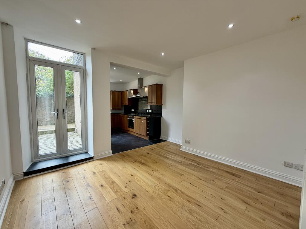 Main image of property: 3 Dee Place, Aberdeen, Aberdeen City