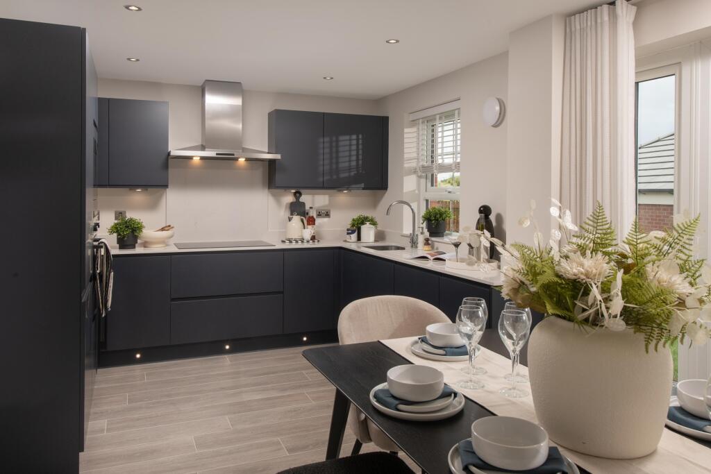 House in Wakefield, West Yorkshire - View 3