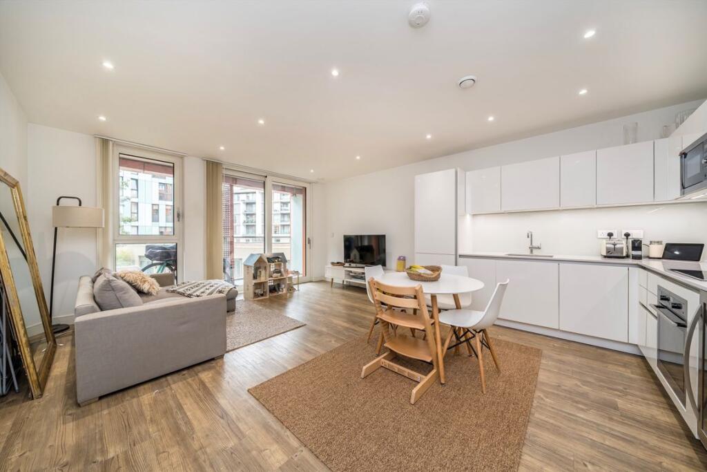 Main image of property: Cable Walk, Greenwich