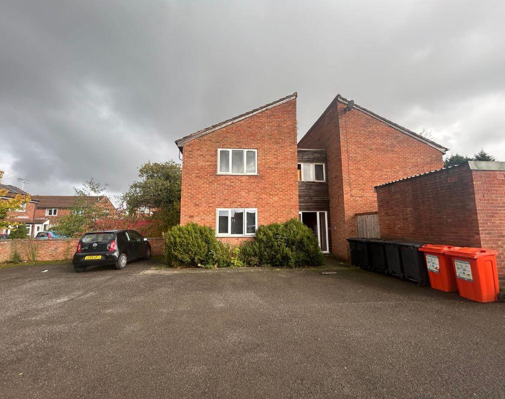 Main image of property: 43 Barnsdale Road, Anstey Heights, Leicester, LE4 1AX