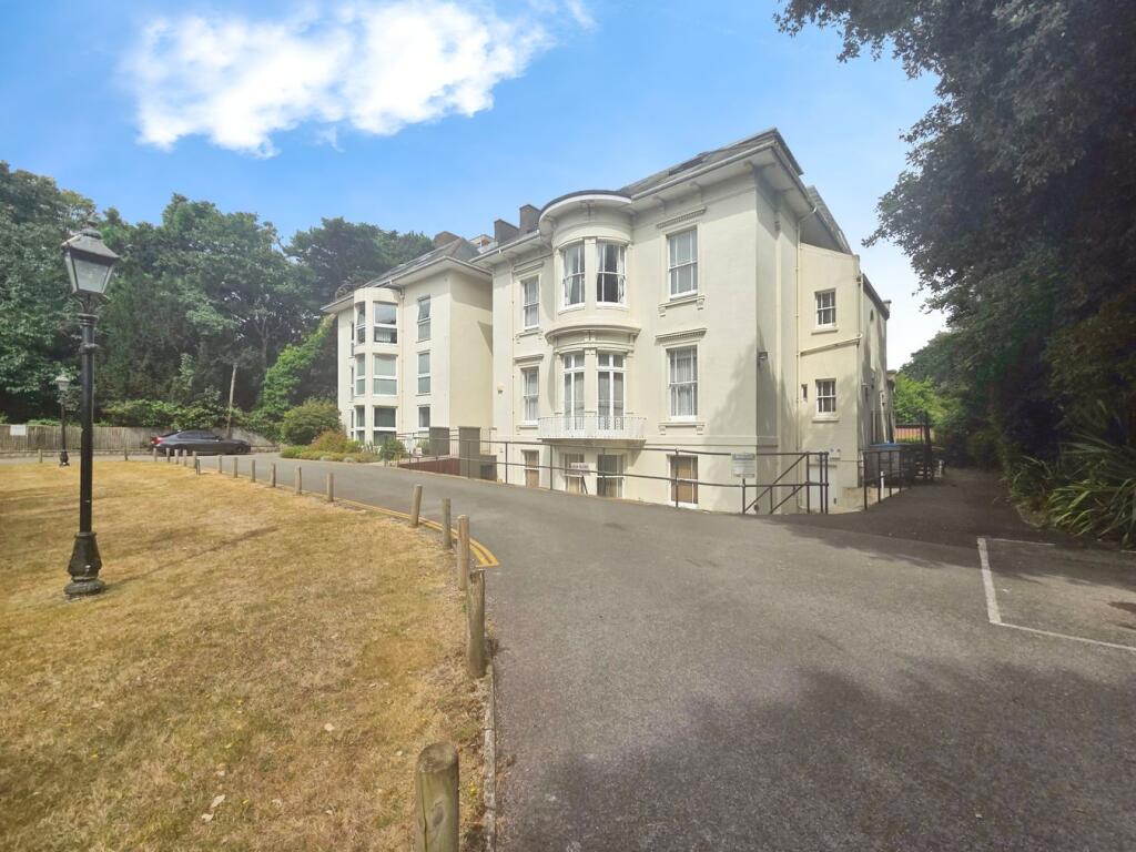 Apartment in Bournemouth, Springbourne