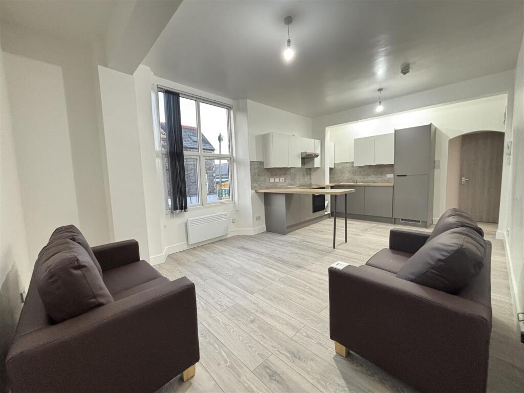 Main image of property: City Road, Roath