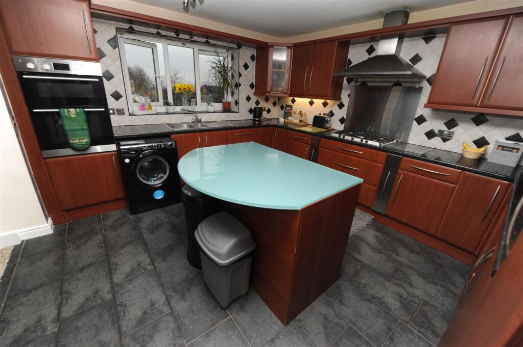 Additional image 3 of Woodfield Close, Idle, Bradford