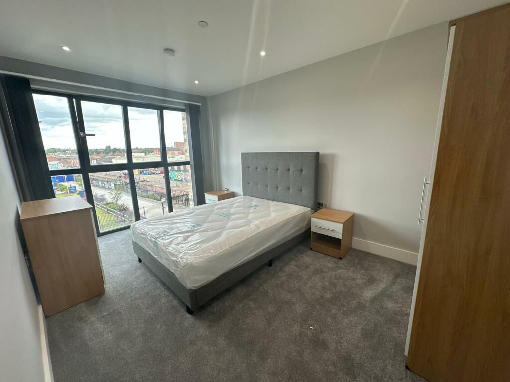Apartment in Leicester - More