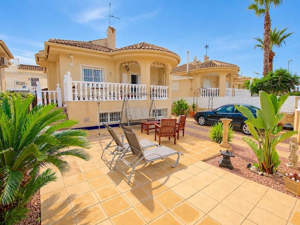 Main image of property: Valencia, Alicante, Benijofar