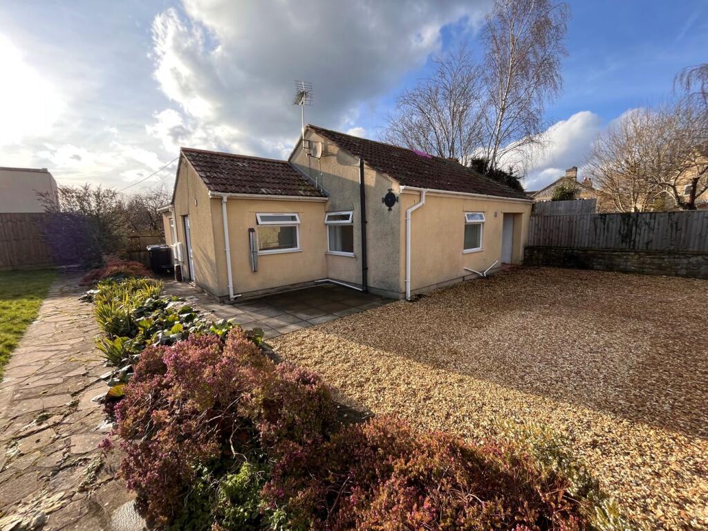 Main image of property: Upper Regents Park, Bradford-on-Avon, BA15