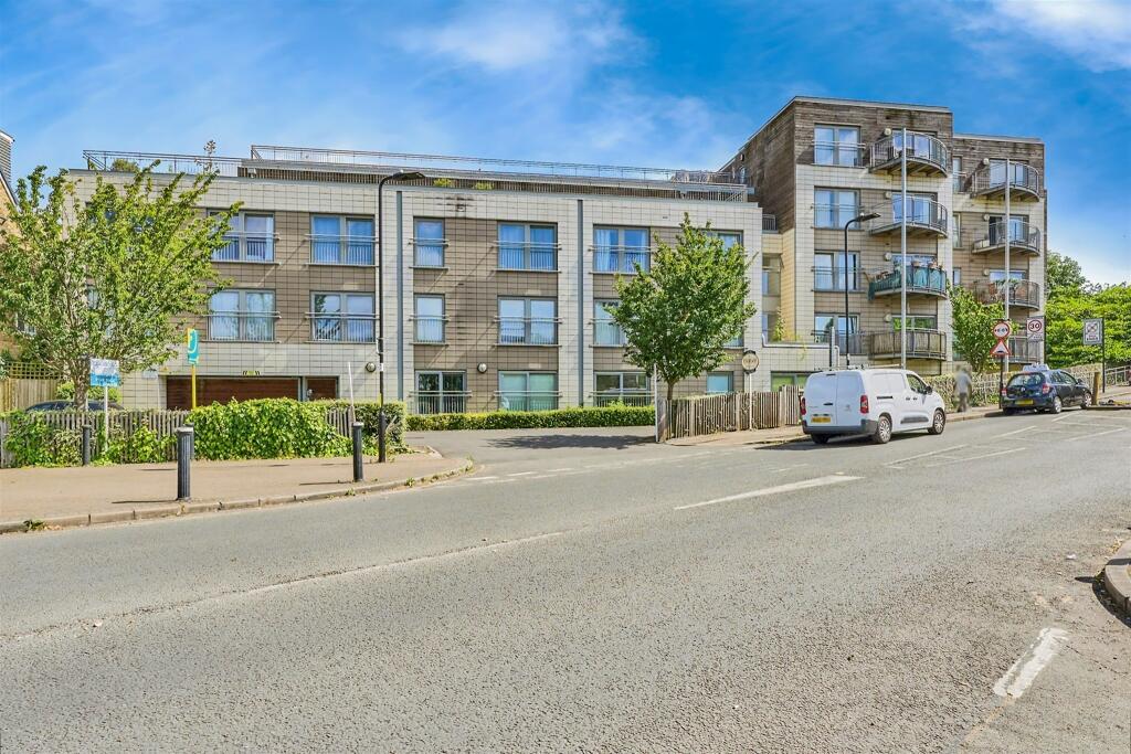 Main image of property: Sudbury Heights Avenue, Greenford
