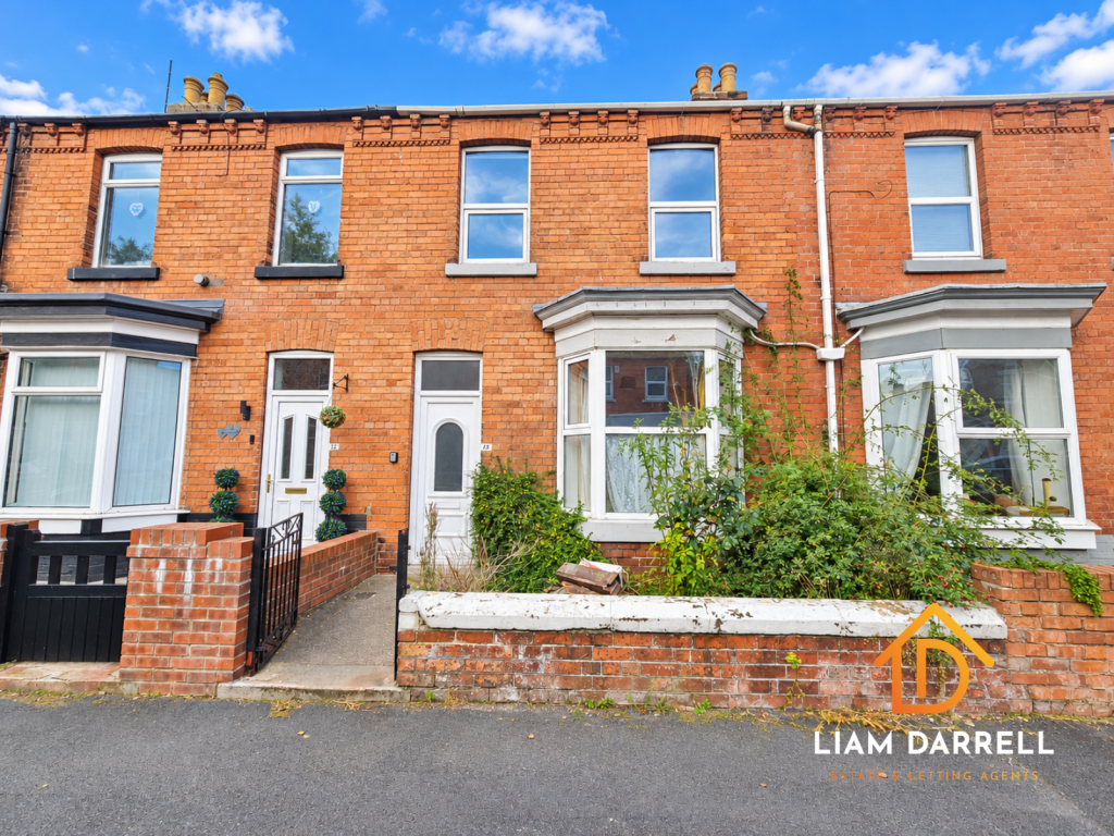 2-bed terraced on Milton Avenue, Scarborough, North Yorkshire, £125,000