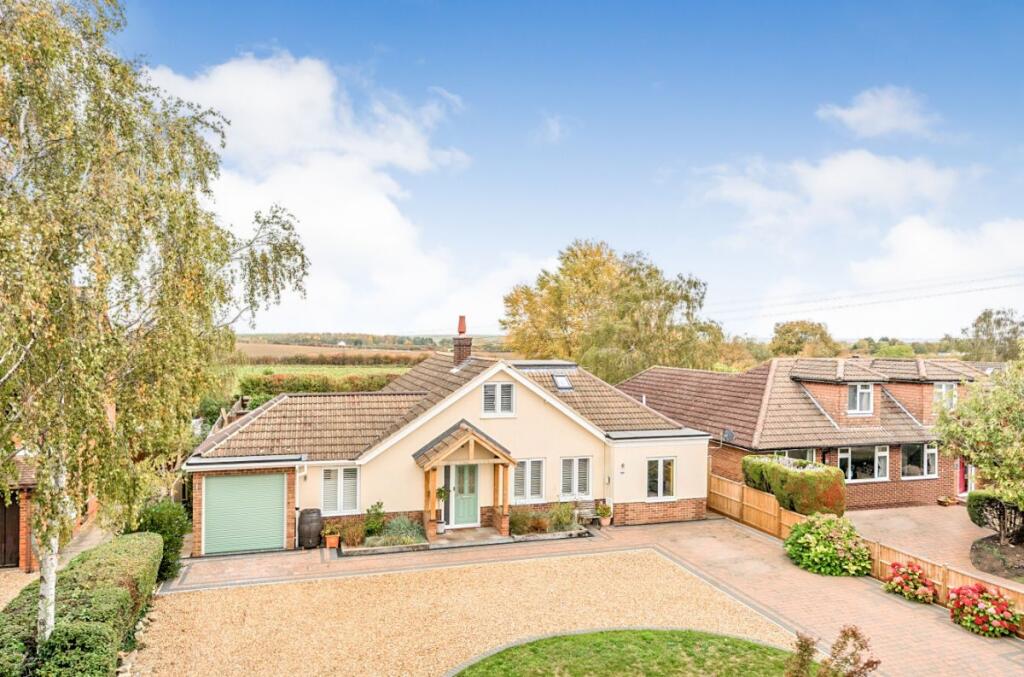 4-bed detached on Lower Shelton Road, Bedford, £600,000