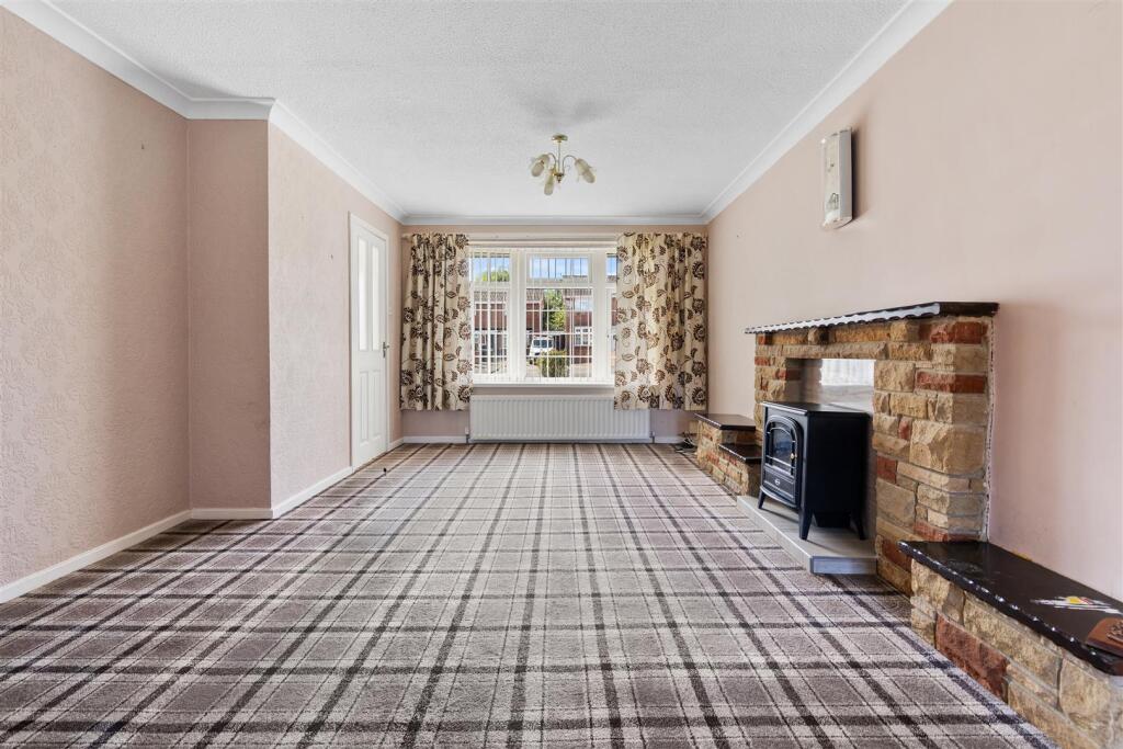 House in Stockton-on-Tees - View 3