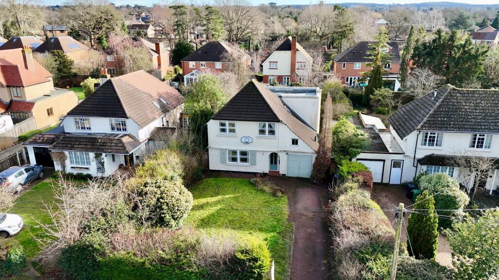 4-bed detached on Links Road, Ashtead, KT21, £899,995