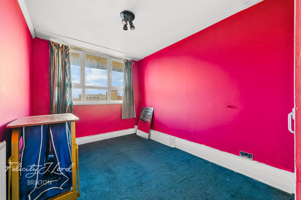 Apartment in London, Stockwell Park, Stockwell - View 5