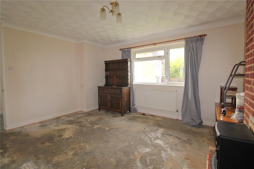 Frampton Court, Trowbridge - View 4