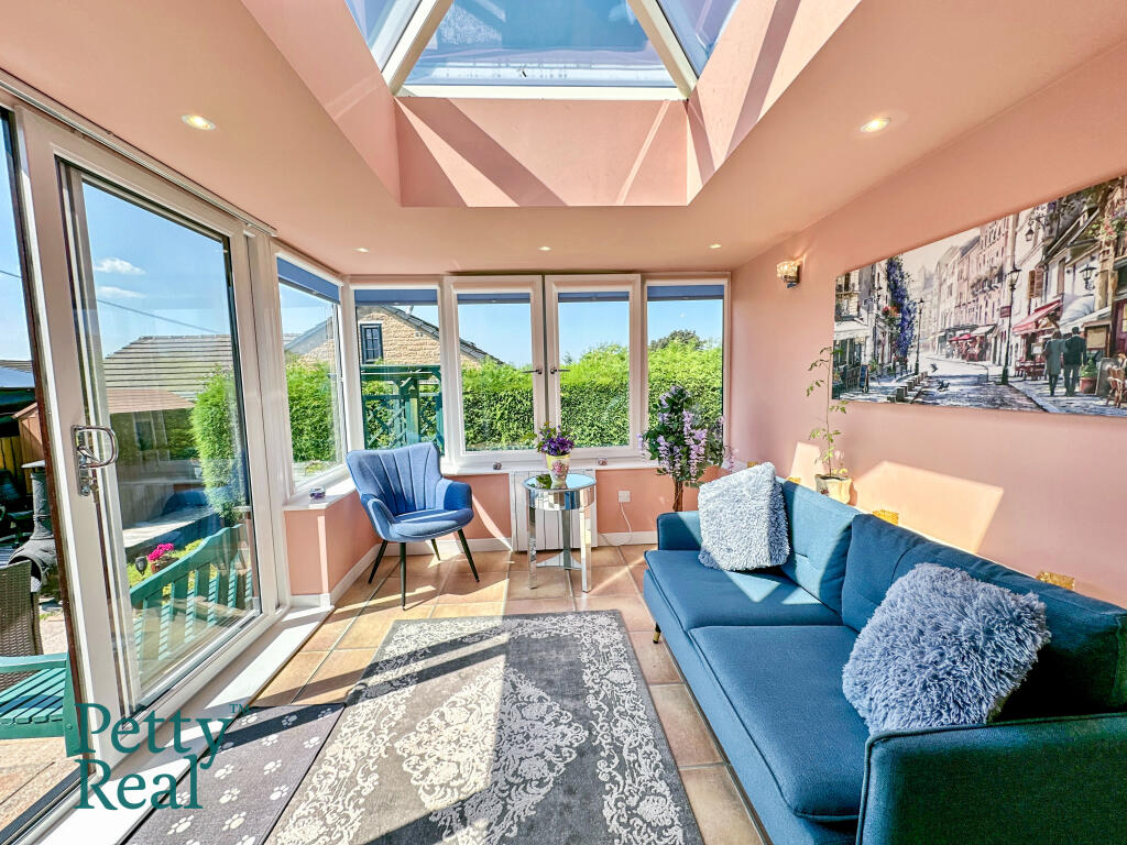 Caldbeck Close, Nelson photo 2