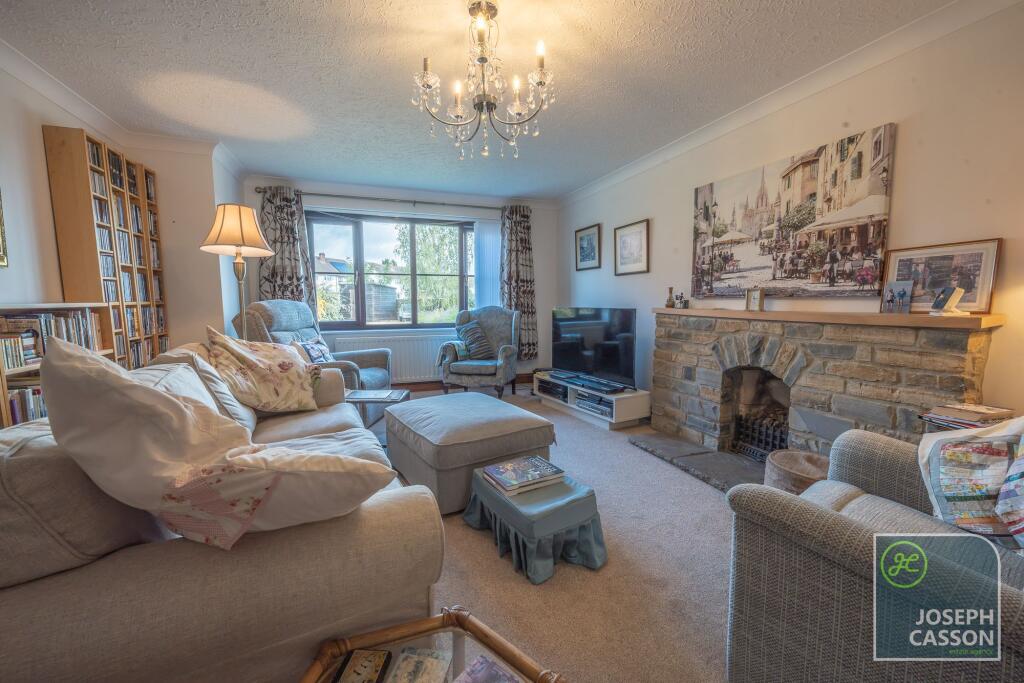House in Taunton - View 4