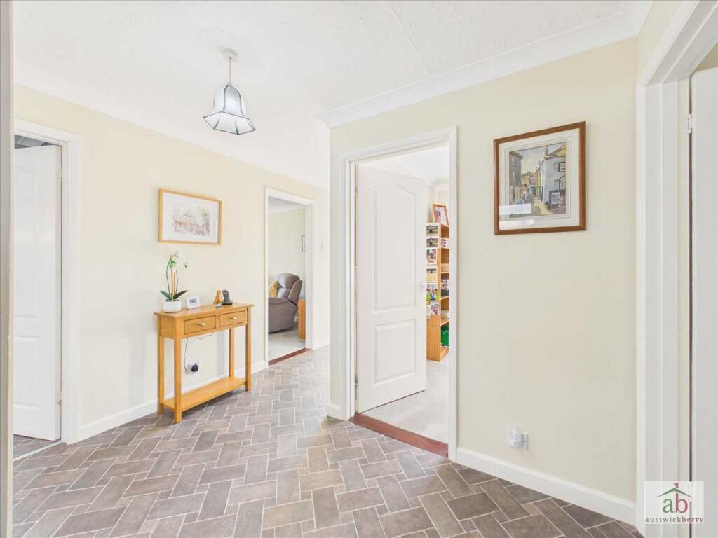 Penryn Road, Kesgrave photo 3