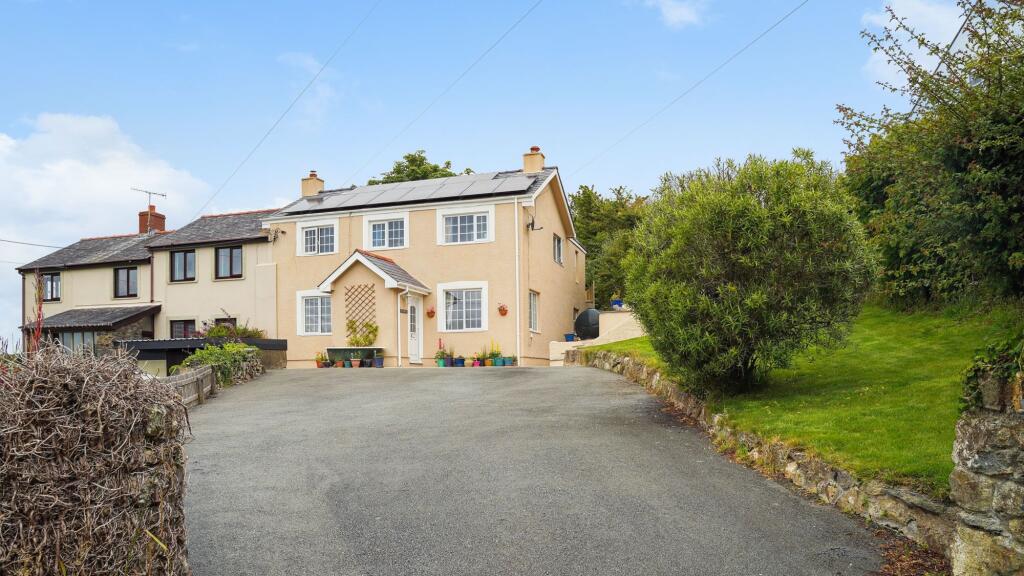 Main image of property: Ty Siriol, Dinas Cross, Newport, SA42