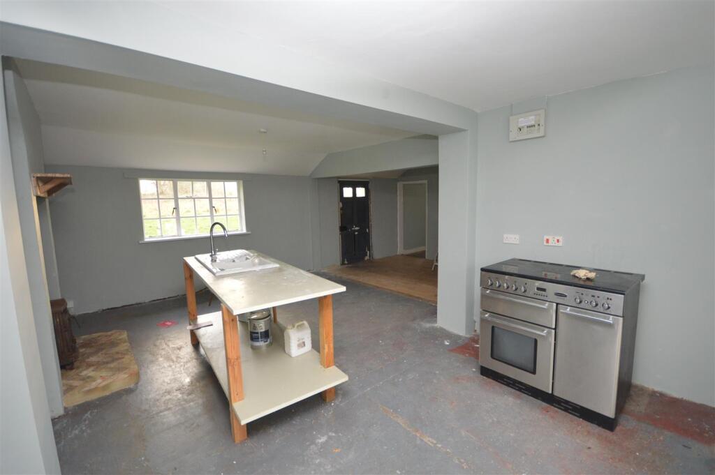 House in Norwich - View 3