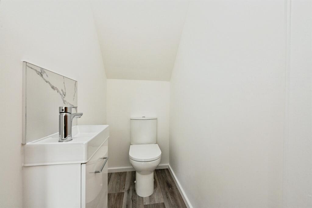 House in Peterborough - View 5