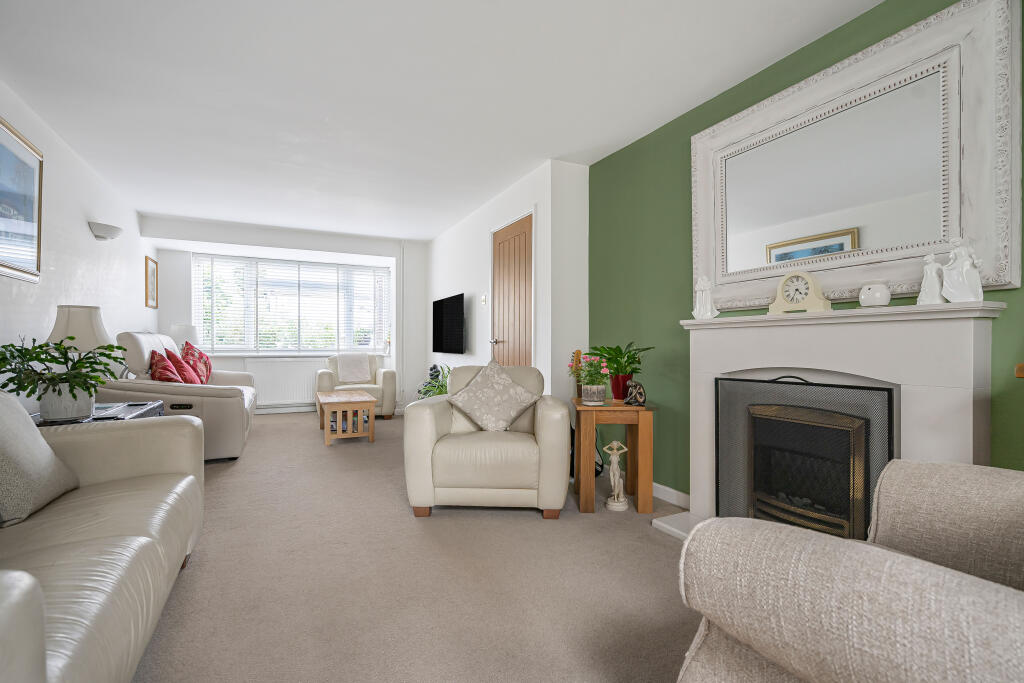 House in St Albans, Redbourn - More