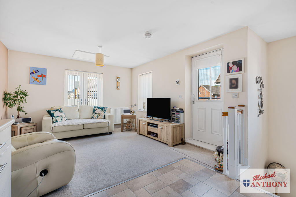 House in Milton Keynes, Broughton and Milton Keynes - View 5