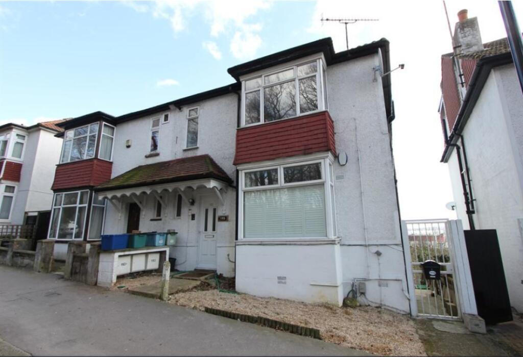 Main image of property: 193b Ross Road, South Norwood, London, SE25