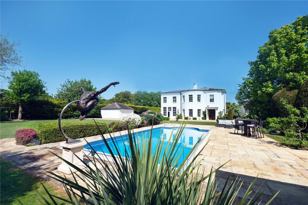 House in Welwyn Hatfield, Hatfield - View 3