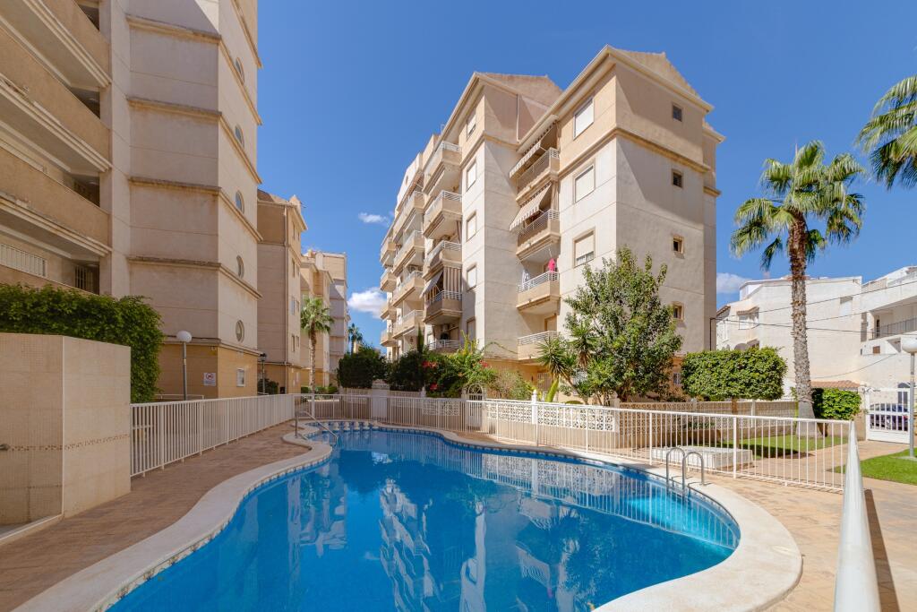 Main image of property: Valencia, Alicante, Torrevieja