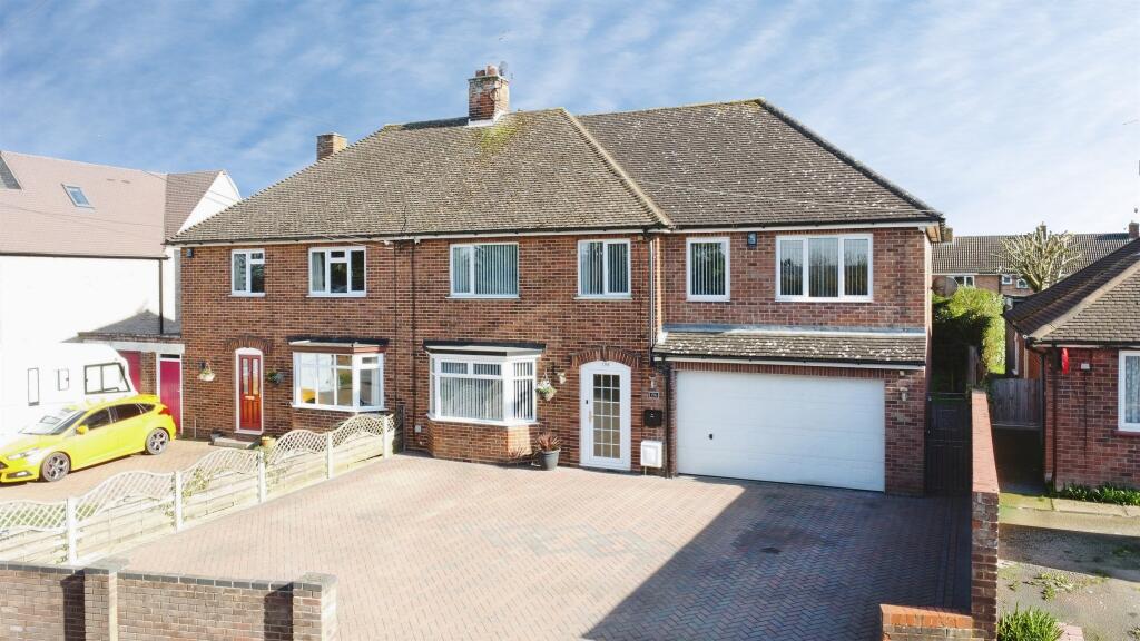 Panfield Lane, Braintree photo 2