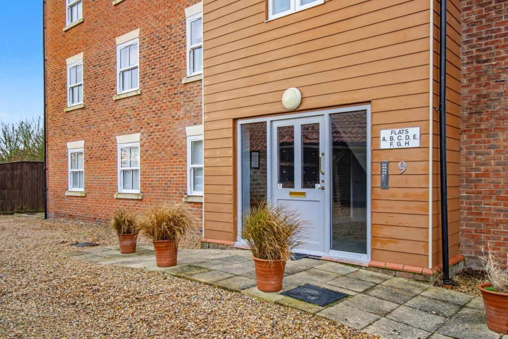 Main image of property: 9 Railway Sidings Yard, Snettisham, King's Lynn, Norfolk, PE31
