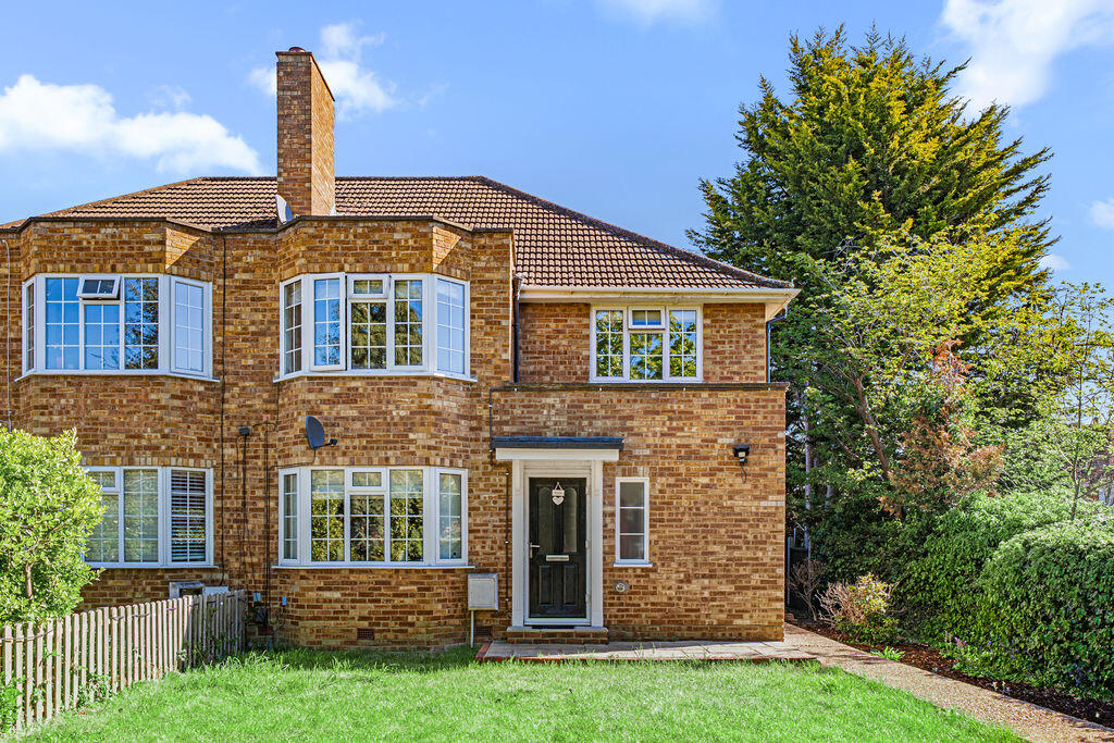 Main image of property: Gladsmuir Close, Walton-On-Thames