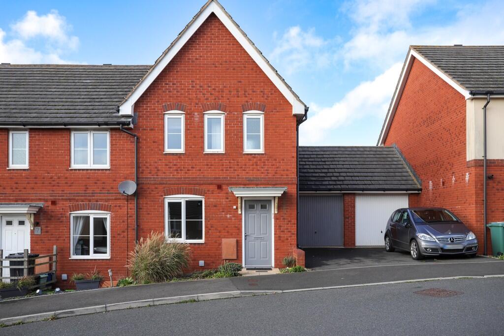 Main image of property: Elizabethan Way, Teignmouth