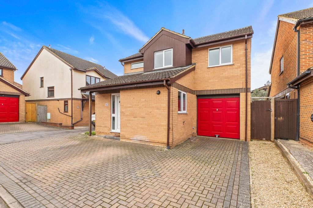 Main image of property: Langdale Road, Thame, OX9