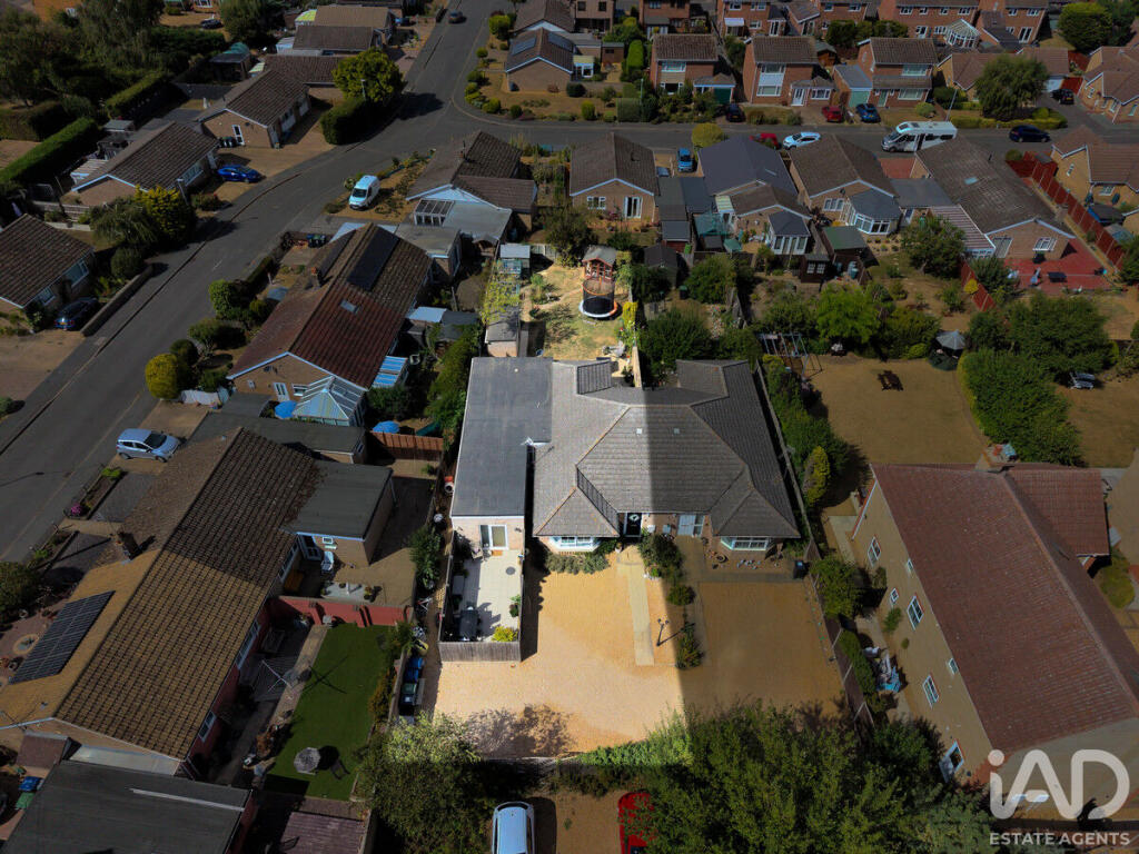 House in East Cambridgeshire, Cambridgeshire - View 2