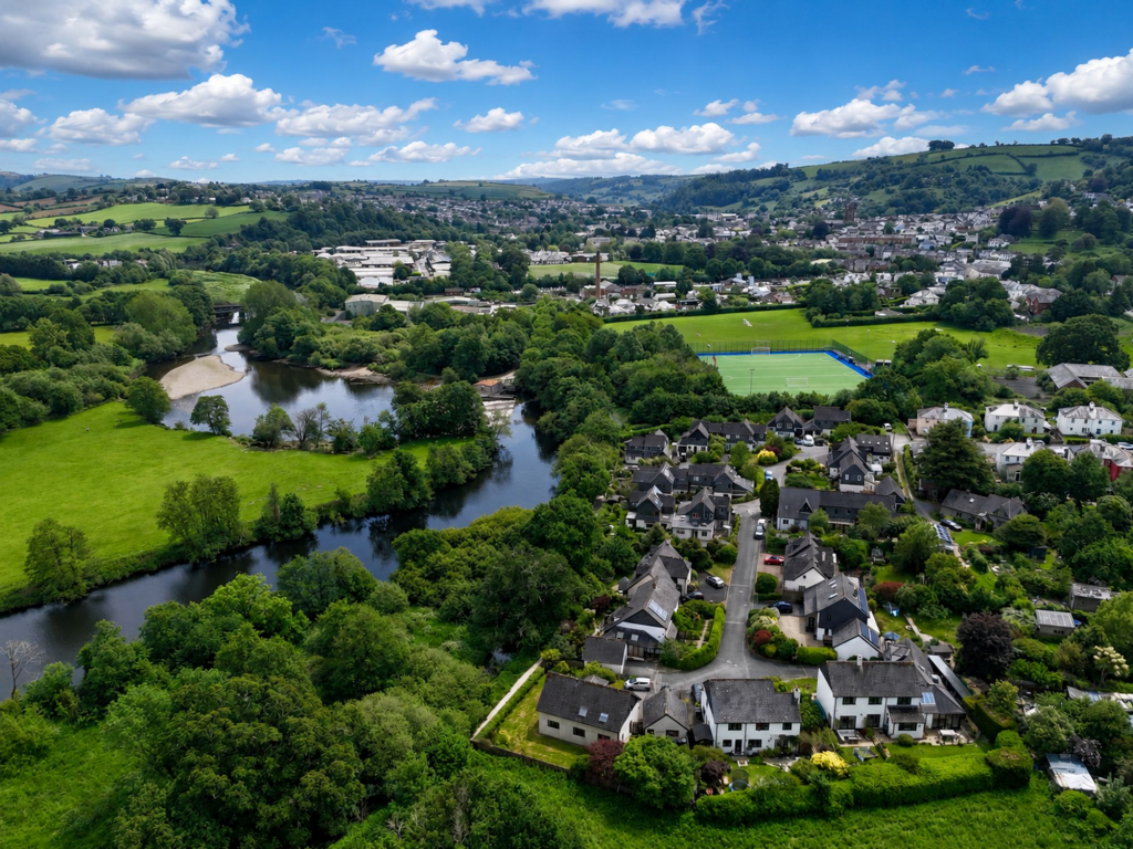 Dartside, Totnes, TQ9 photo 4