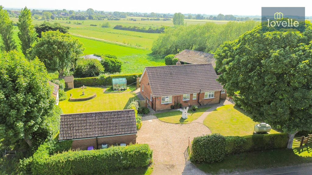Main image of property: Bank End, North Somercotes, LN11
