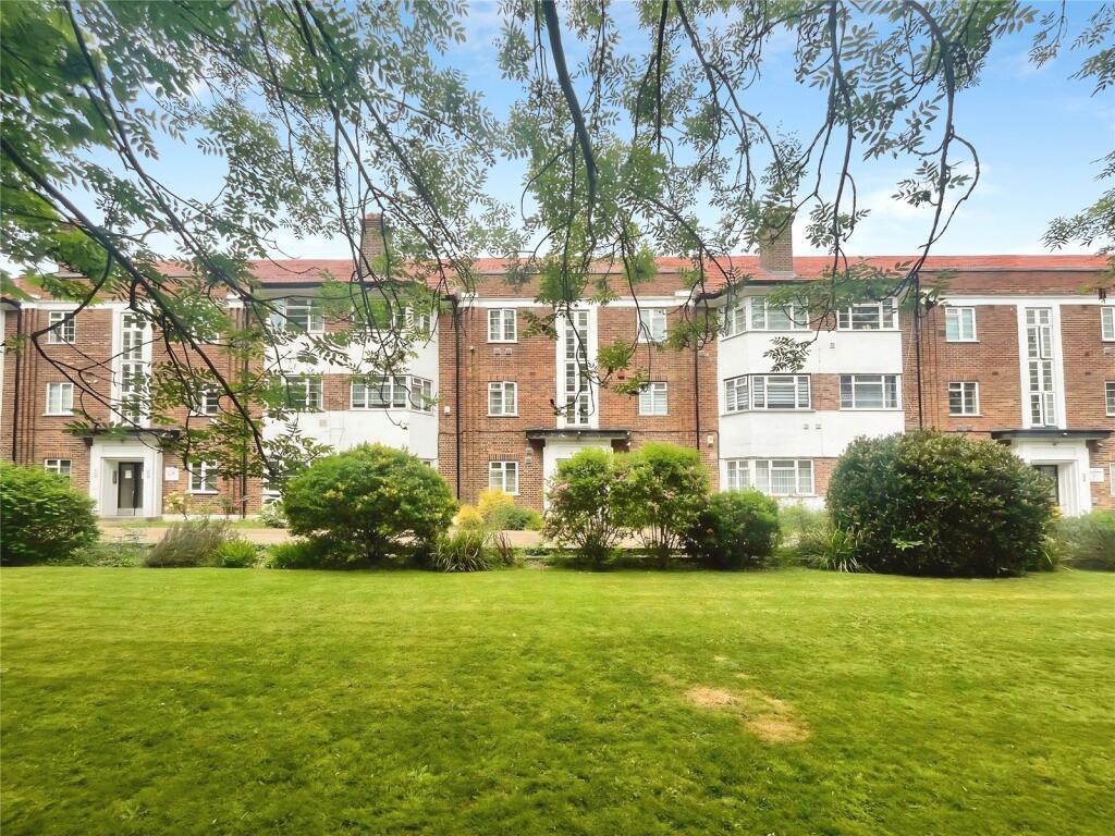 Main image of property: Great West Road, Hounslow, TW5