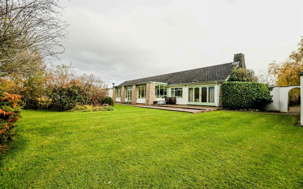 Main image of property: Greenacres, Woodhouses, Yoxall, DE13