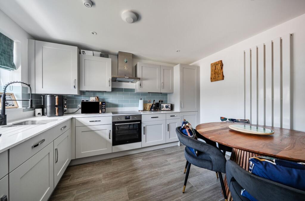 House in Chichester, Selsey - View 2