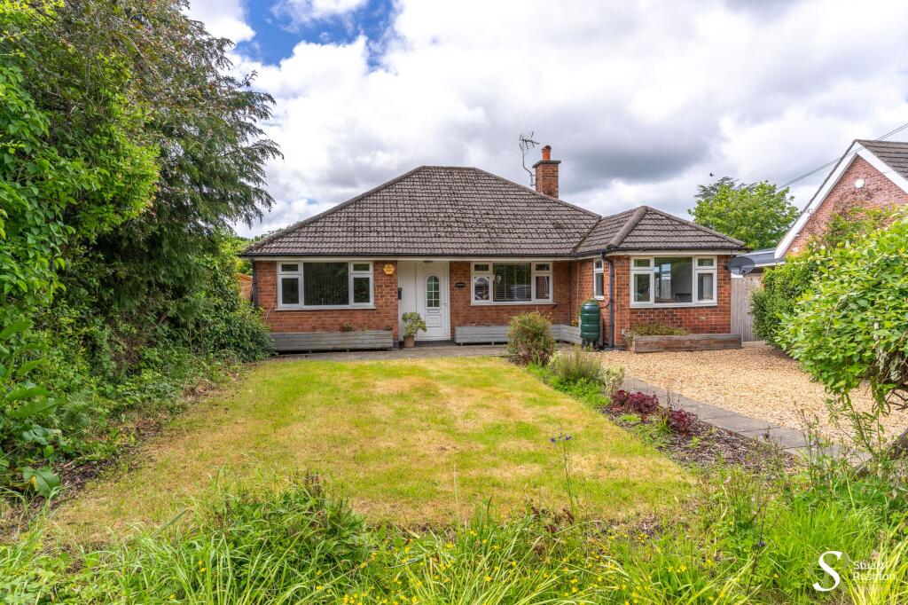 Main image of property: Common Lane, Lach Dennis, CW9