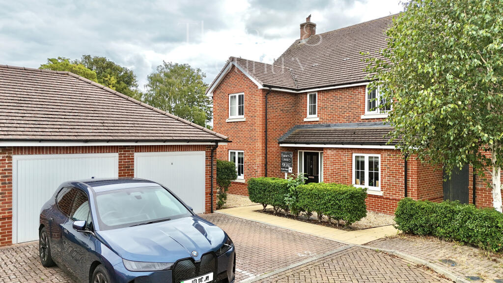 Main image of property: Kingswood Park, High Wycombe, Buckinghamshire