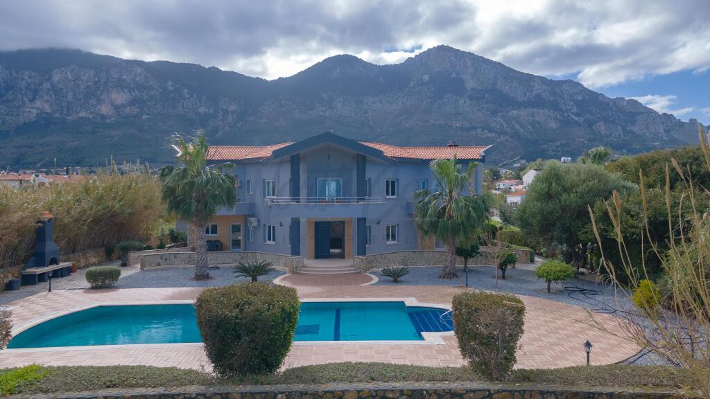 Main image of property: Kyrenia/Girne, Lapta