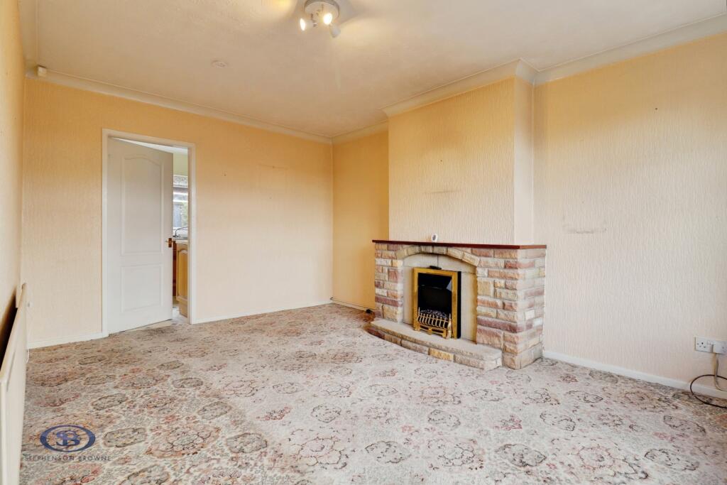 House in Stoke-on-Trent - View 3