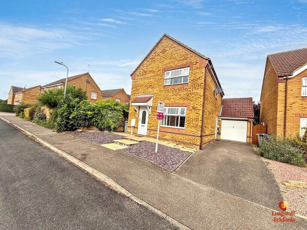 3-bed detached on Churchfields , Folkingham , £230,000